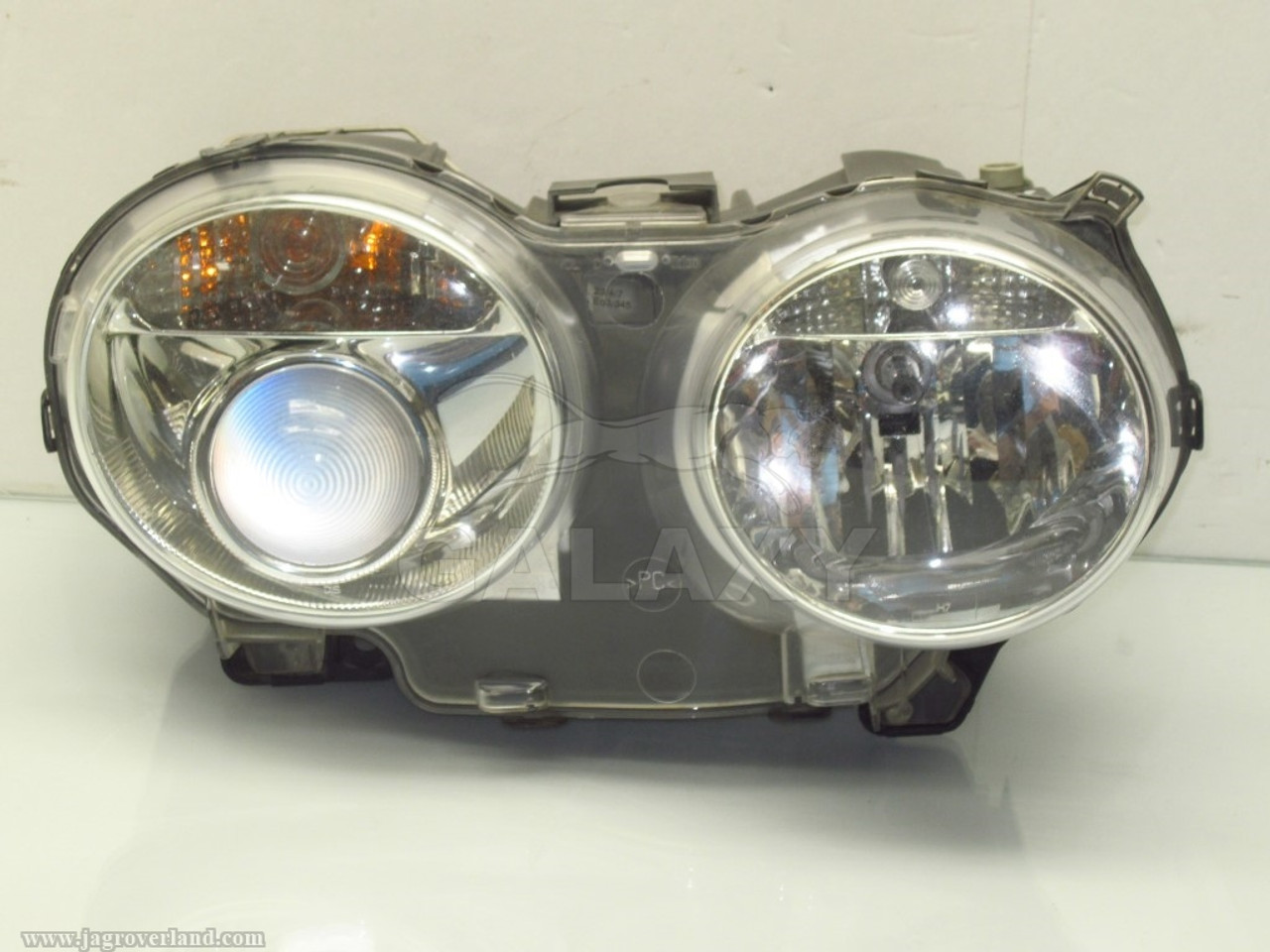 05-09 XJ 8 R Right Headlight Xenon Hid 2W93-13W029 Lr C2C26691